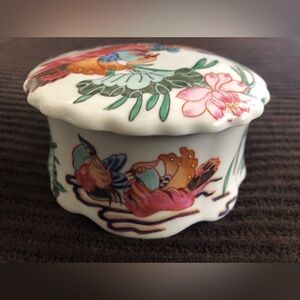 Macau Mandarin Duck Floral Ceramic Trinket Box